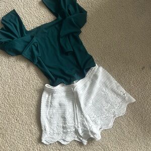 Abercrombie & Fitch lined, crocheted white summer shorts